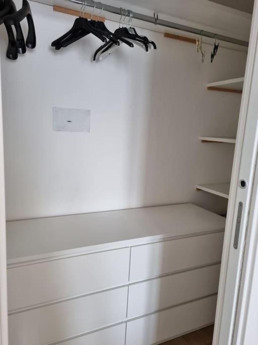 Raggio Di Sole Apartment Наполи Екстериор снимка
