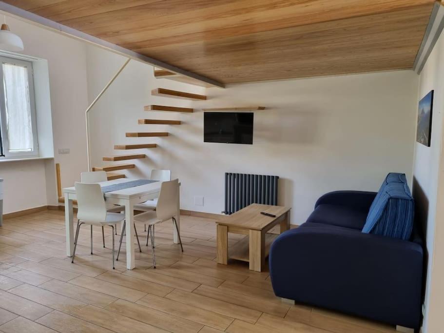 Raggio Di Sole Apartment Наполи Екстериор снимка